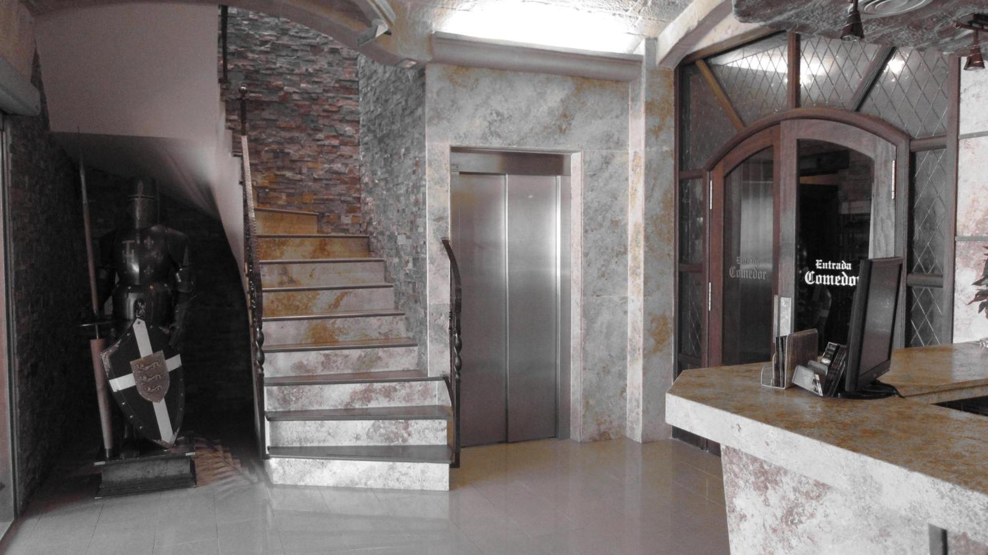 Hotel La Brasa Vélez de Benaudalla エクステリア 写真
