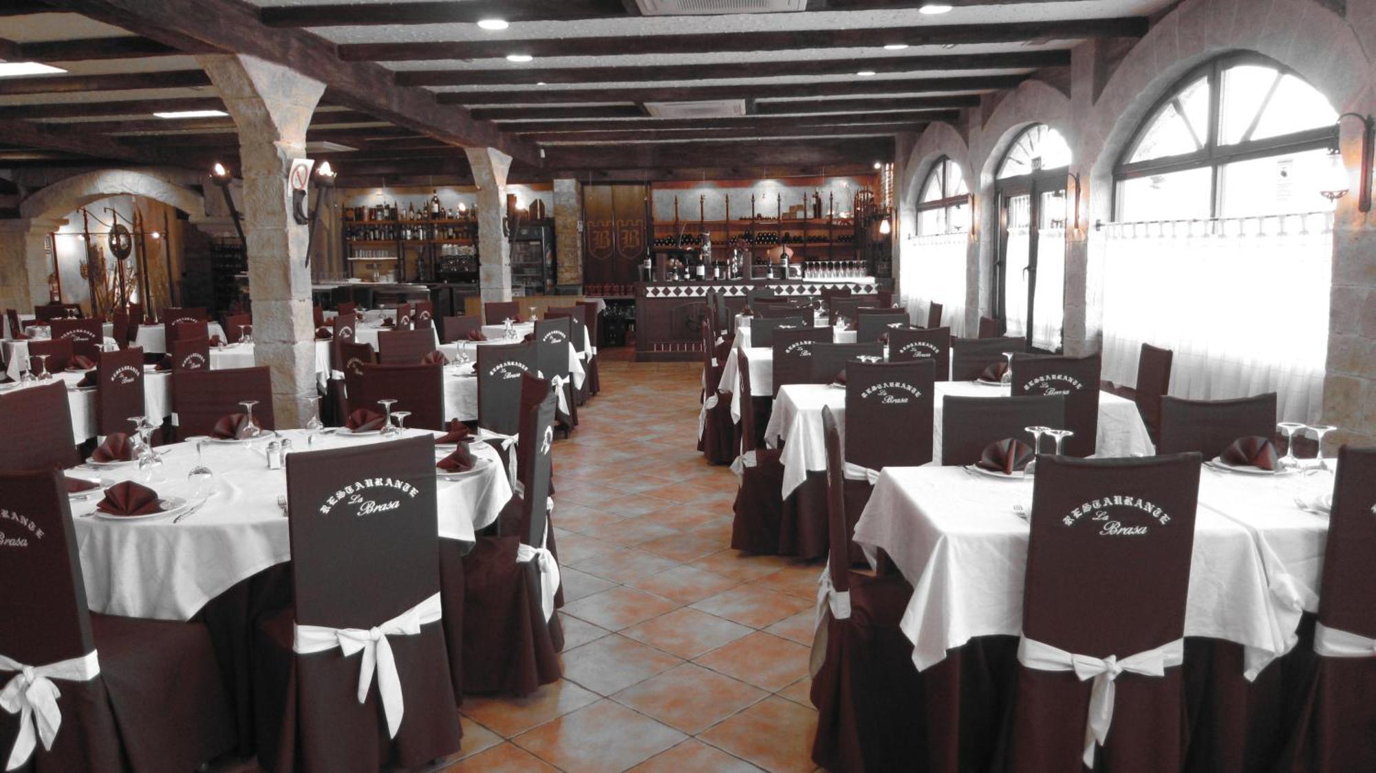 Hotel La Brasa Vélez de Benaudalla エクステリア 写真