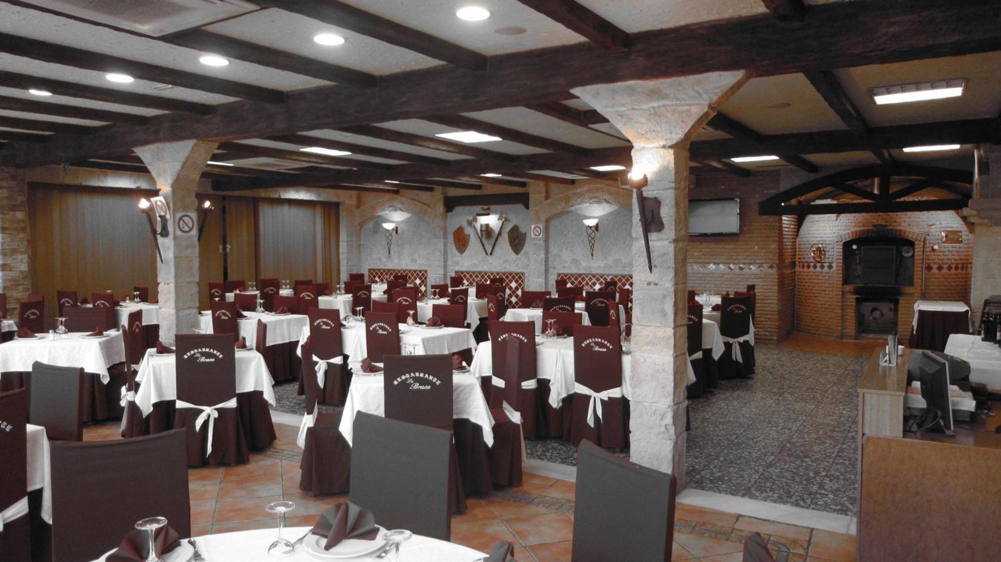 Hotel La Brasa Vélez de Benaudalla エクステリア 写真