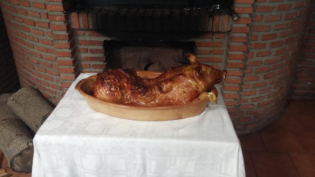 Hotel La Brasa Vélez de Benaudalla エクステリア 写真